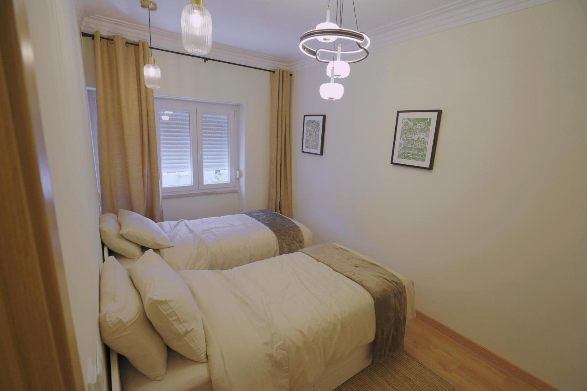 Lisbon Charming 94D, Next To Metro Apartment Luaran gambar