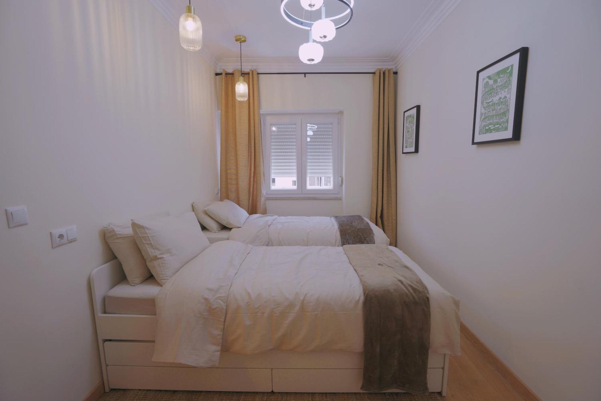 Lisbon Charming 94D, Next To Metro Apartment Luaran gambar