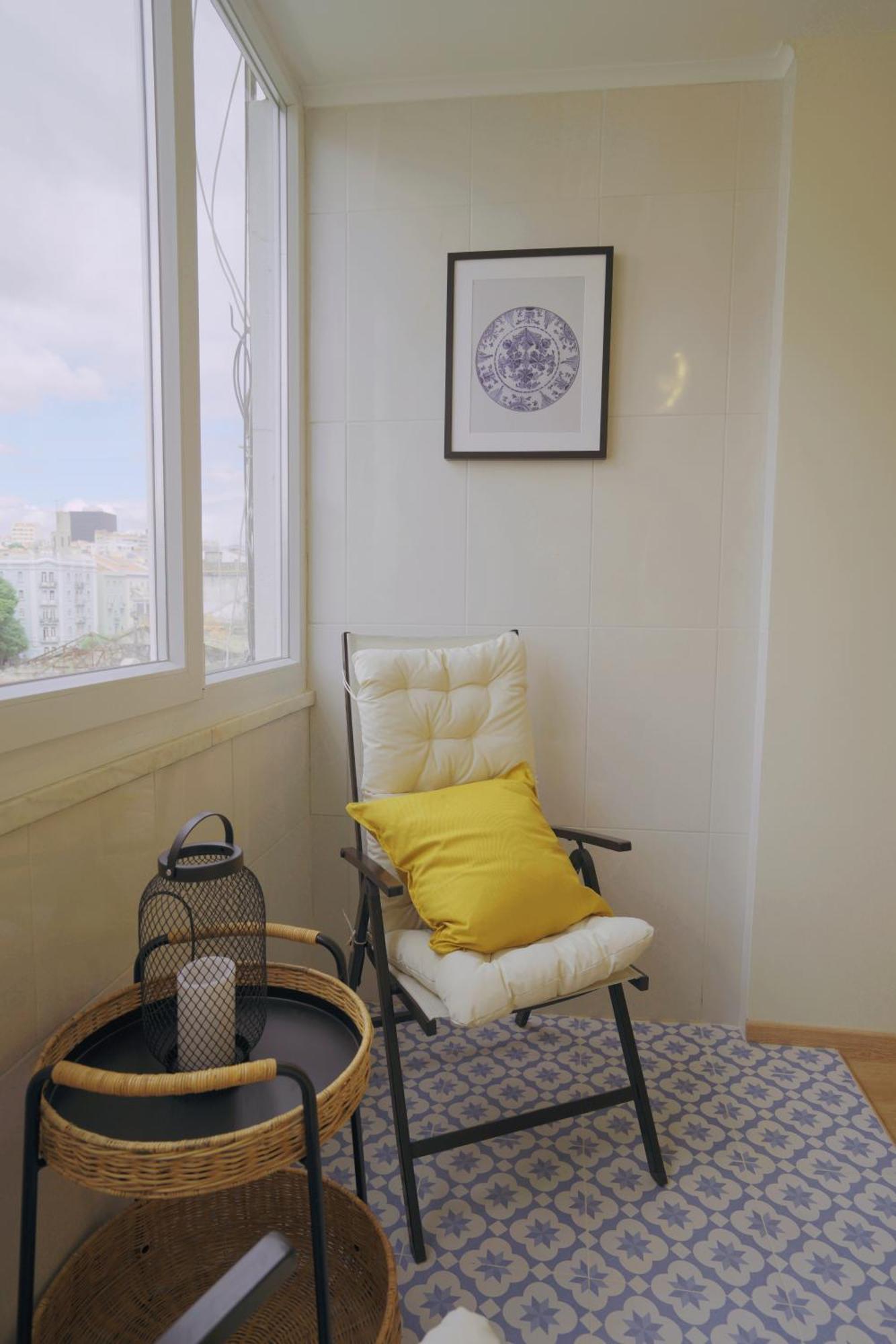 Lisbon Charming 94D, Next To Metro Apartment Luaran gambar