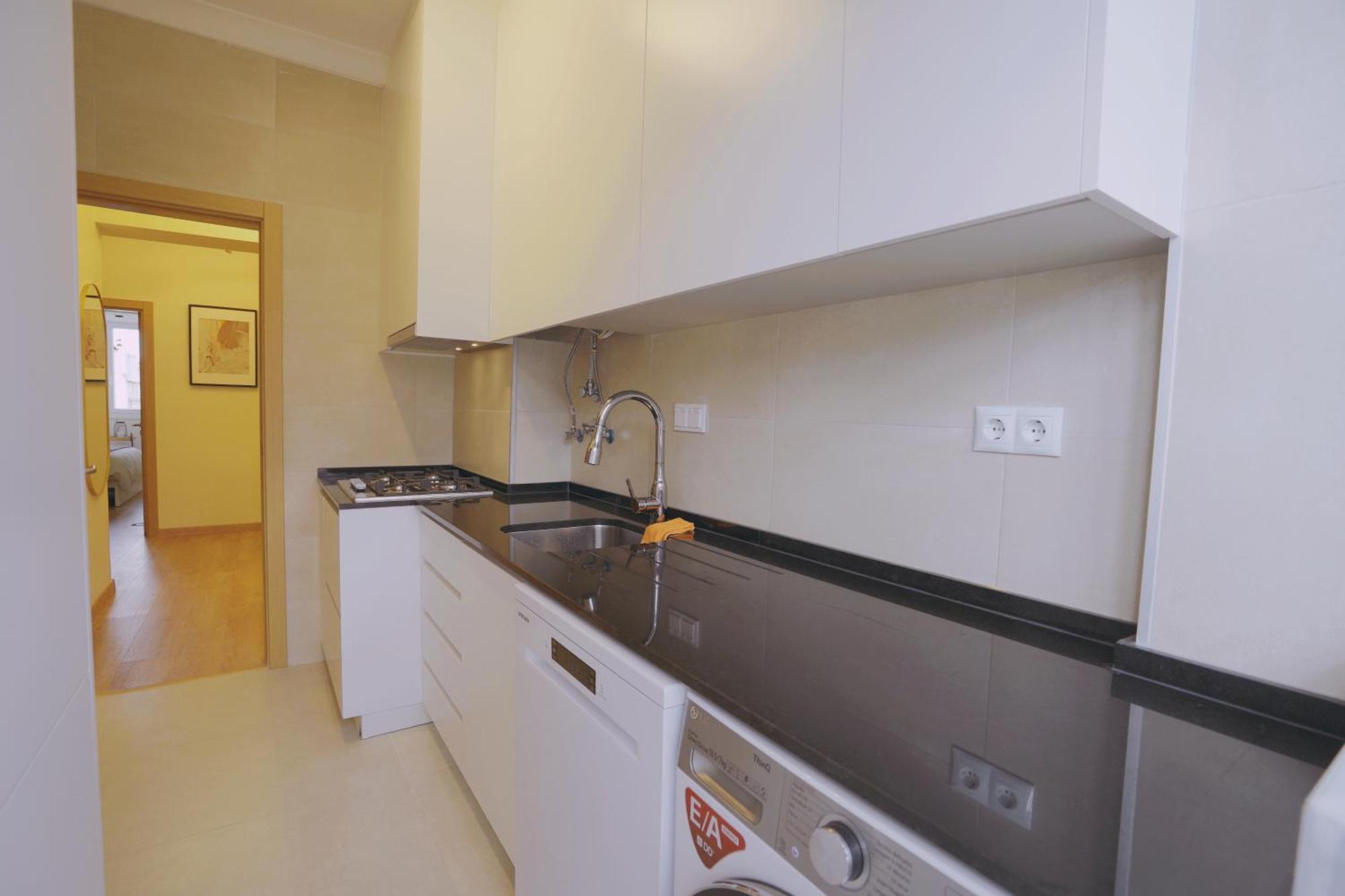Lisbon Charming 94D, Next To Metro Apartment Luaran gambar